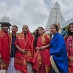 विद्या बालन ने तिरुमाला मंदिर में किए भगवान वेंकटेश्वर के दर्शन, भेंट में मिला शेषवस्त्र