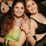 शेफाली जरीवाला के निधन से टूटी आरती सिंह, कहा, ‘कभी नहीं सोचा था तुम इतनी जल्दी चली जाओगी’