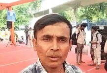 छठ पर्व पर आनंद विहार रेलवे स्टेशन पर भारी भीड़, यात्री बोले- इस बार व्यवस्था बेहतर