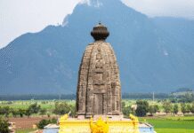 बिहार के प्रसिद्ध सूर्य मंदिर, जहां भक्तों पर विशेष कृपा करते हैं भगवान भास्कर