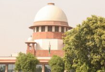 दुर्व्यवहार मामले में सीजेआई ने राकेश किशोर को किया माफ तो अवमानना की कार्रवाई से सुप्रीम कोर्ट ने किया इनकार
