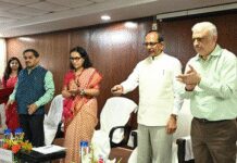 केंद्र सरकार ने किसानों की आय बढ़ाने के लिए 6 आधुनिक बीज प्रोसेसिंग प्लांट लॉन्च किए