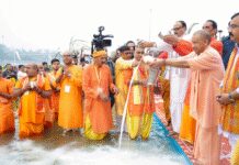 छठ पूजा: मुख्यमंत्री योगी बोले- लखनऊ का कोई ड्रेनेज या सीवर गोमती में नहीं गिरेगा