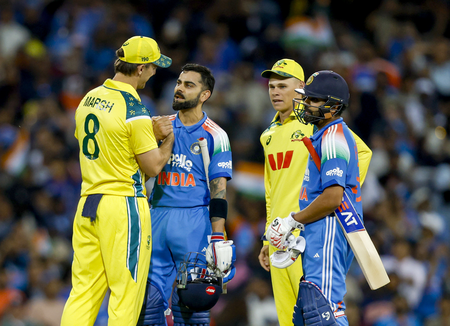3_ODI_Ind_vs_Aus_238_XzRWJQa.jpg
